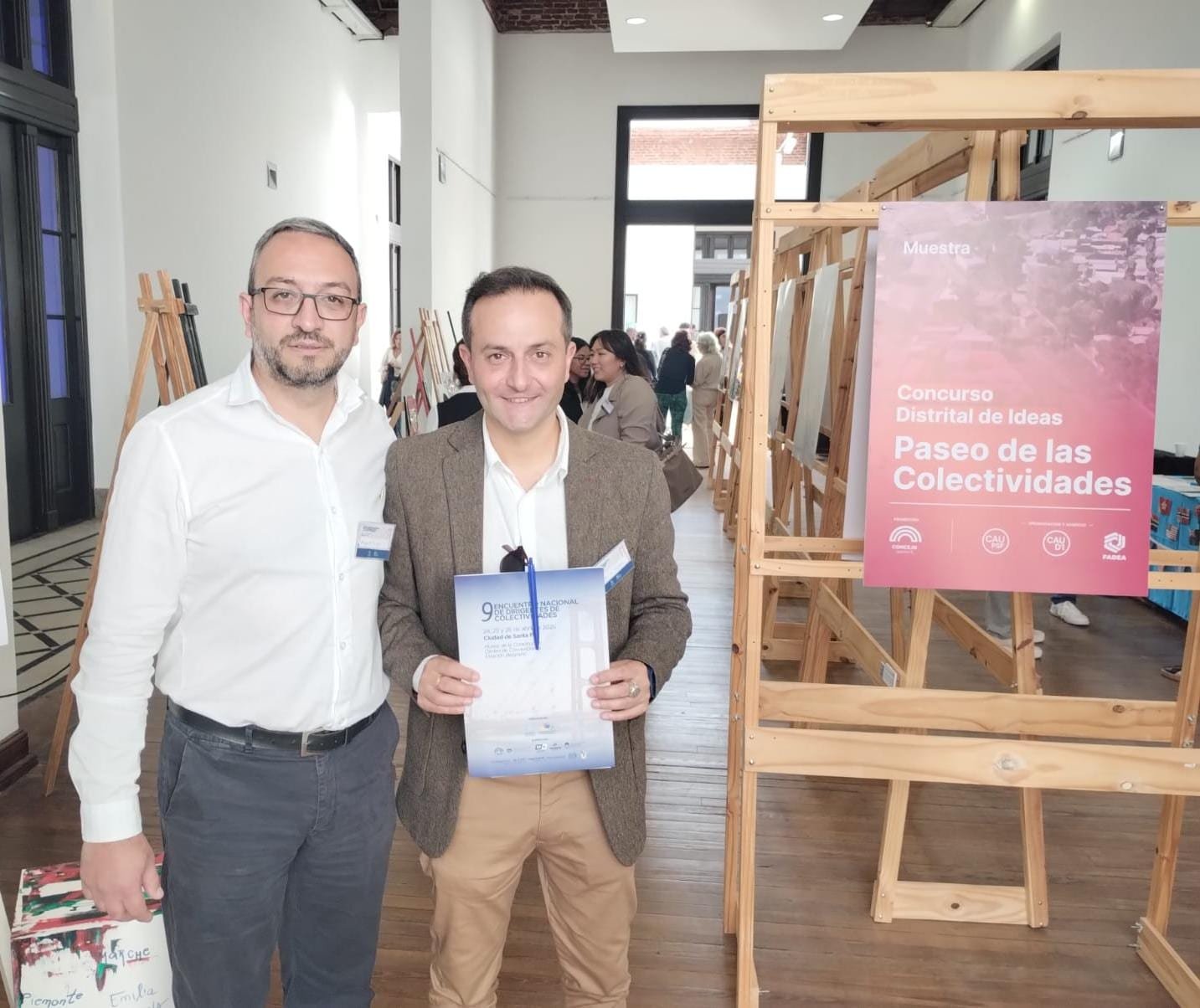 Il Console Onorario d'Italia a Villa María Matías Bossa al "Paseo de las Colectividades"