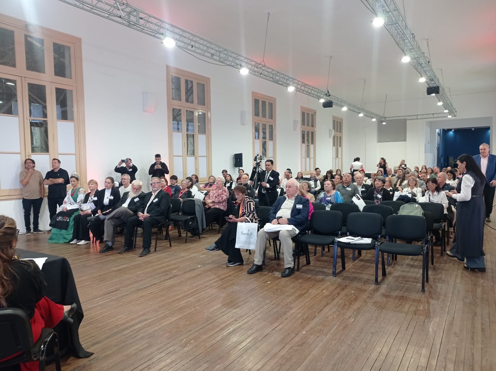 Il pubblico in sala durante il 9° Incontro Nazionale dei Dirigenti delle Collettività