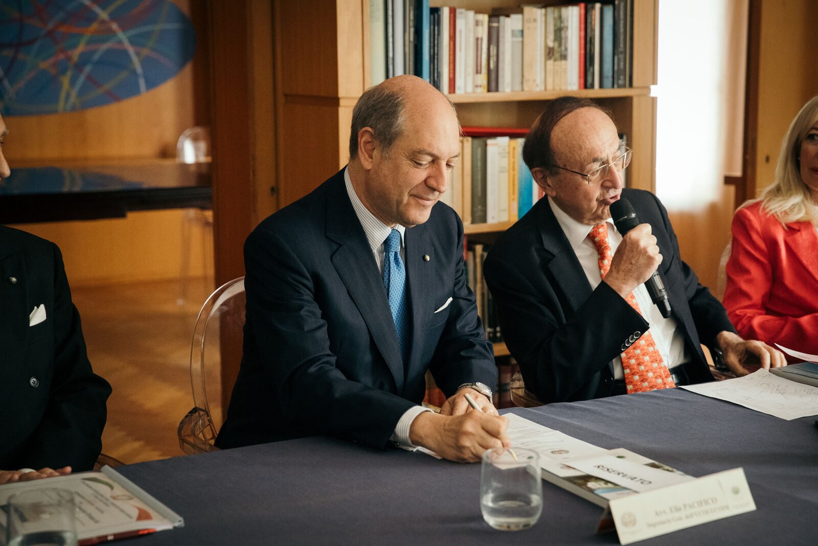 Il tavolo della presidenza durante i lavori dell'Assemblea UCOI e del Congresso UCOIM al Circolo degli Esteri di Roma